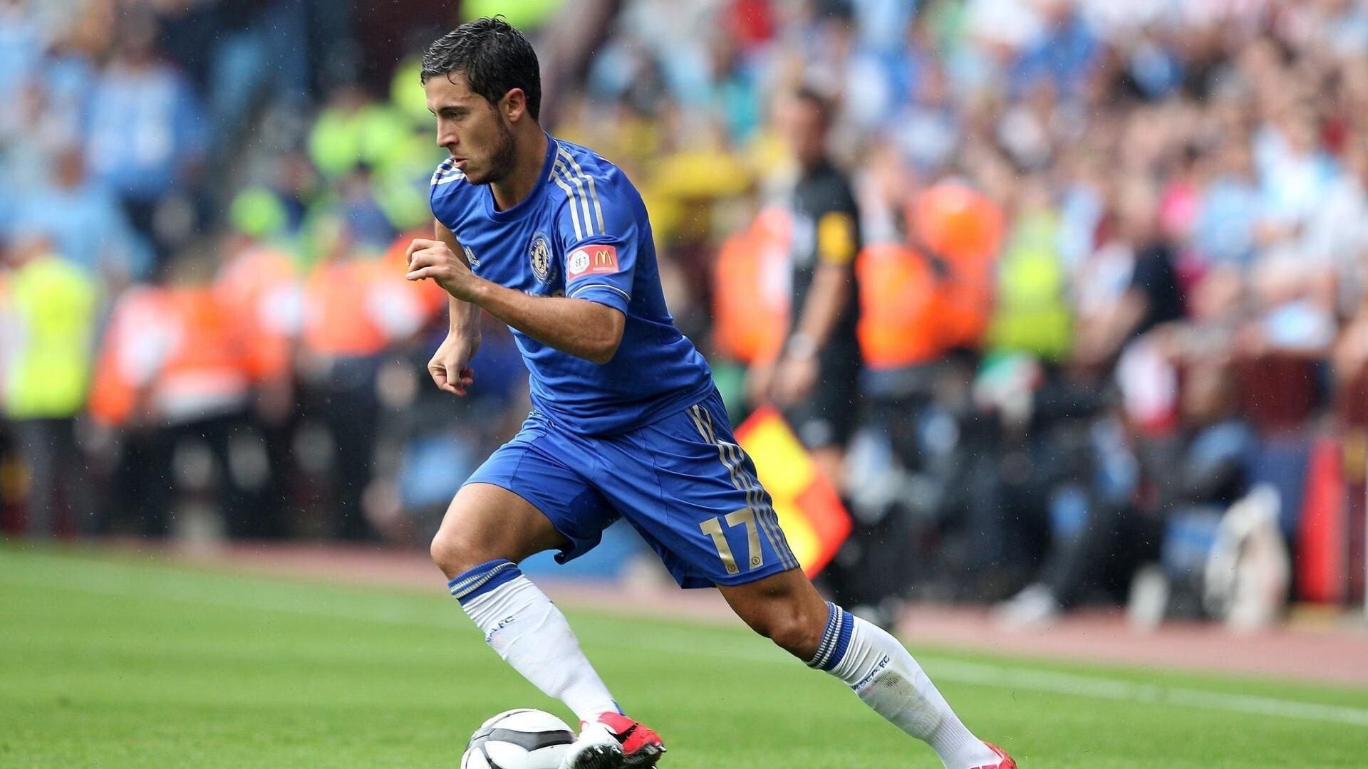 开云体育官网登入-汤神跌落神坛！状态下滑沦为替补，汤神全名